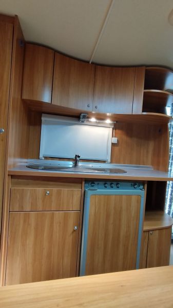 En venta Bürstner 104 Blanco 2005 Zaragoza foto 2