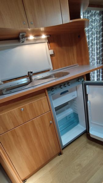 En venta Bürstner 104 Blanco 2005 Zaragoza foto 9