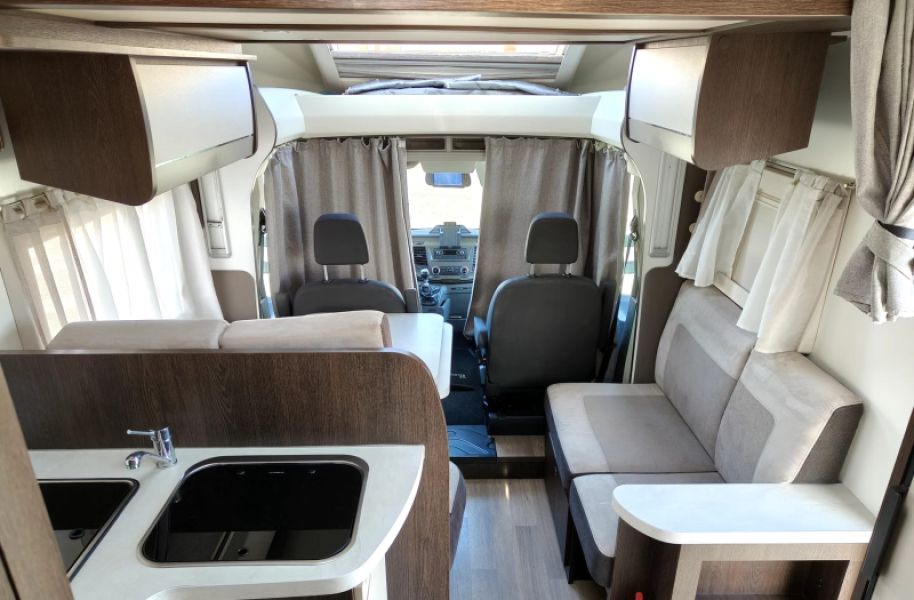 En venta Benimar Tessoro 463 up Blanco 2021 Murcia foto 5