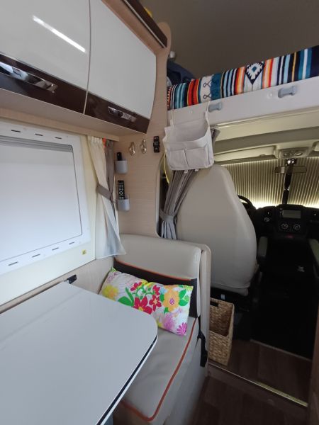 En venta McLouis Glamys 22 150 cv Blanco 2018 A Coruña foto 12