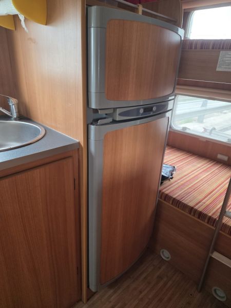 En venta Benimar Sport 320 Blanco 2009 Barcelona foto 4