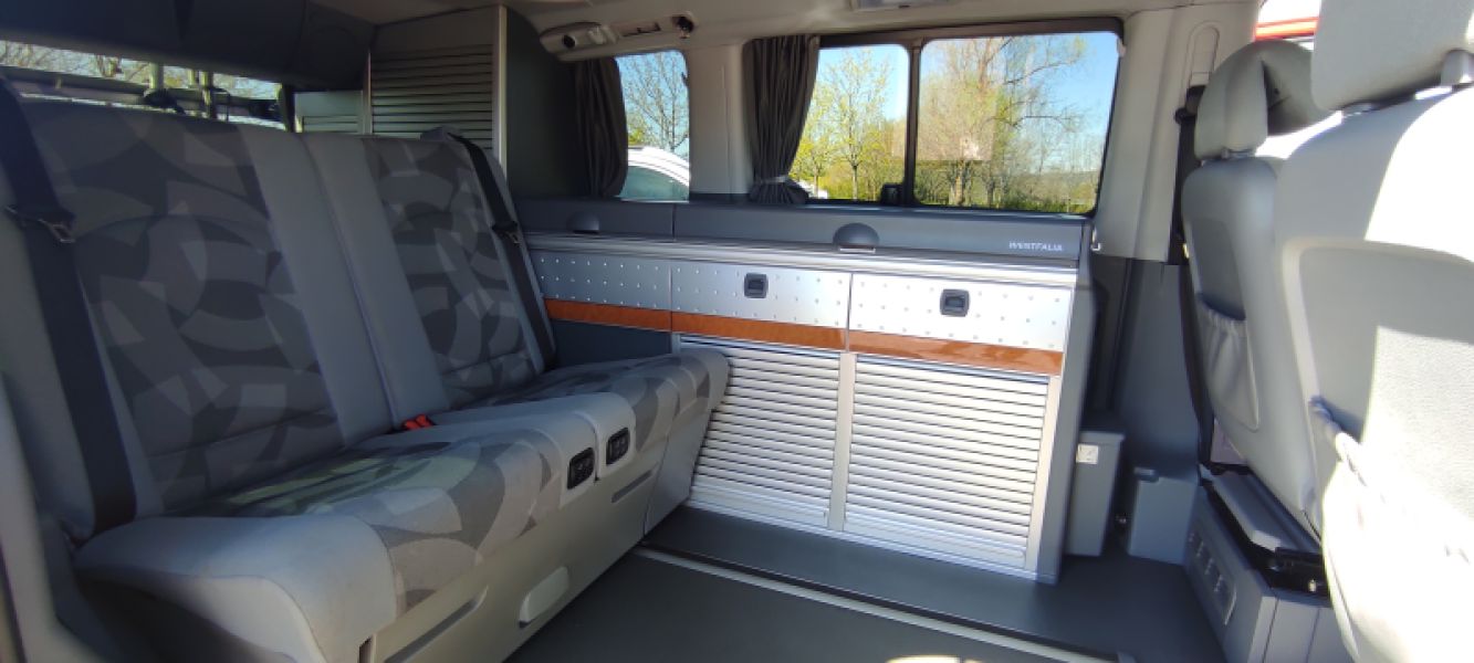 En venta Mercedes-Benz Viano Marco Polo 2.2 CDI 150 CV W639 Rojo 2007 Álava foto 1
