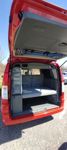 En venta Mercedes-Benz Viano Marco Polo 2.2 CDI 150 CV W639 Rojo 2007 Álava foto 9