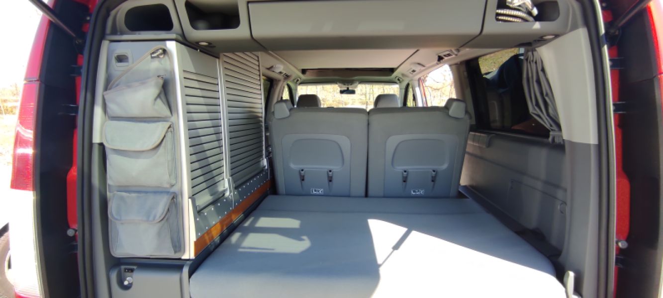 En venta Mercedes-Benz Viano Marco Polo 2.2 CDI 150 CV W639 Rojo 2007 Álava foto 10