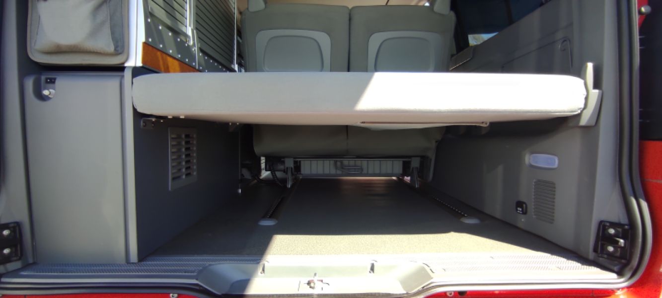 En venta Mercedes-Benz Viano Marco Polo 2.2 CDI 150 CV W639 Rojo 2007 Álava foto 11