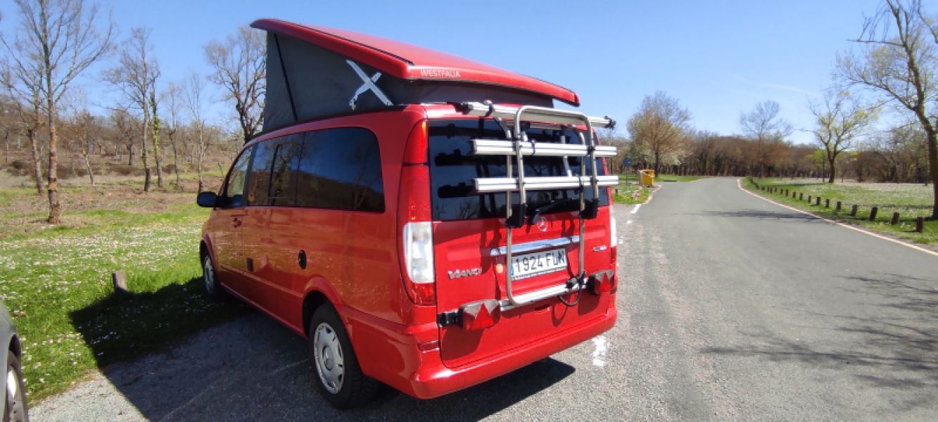 En venta Mercedes-Benz Viano Marco Polo 2.2 CDI 150 CV W639 Rojo 2007 Álava foto 17