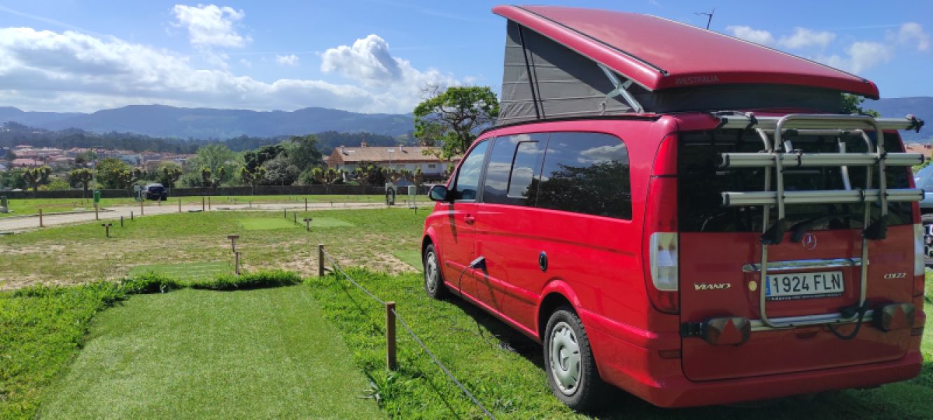 En venta Mercedes-Benz Viano Marco Polo 2.2 CDI 150 CV W639 Rojo 2007 Álava foto 18