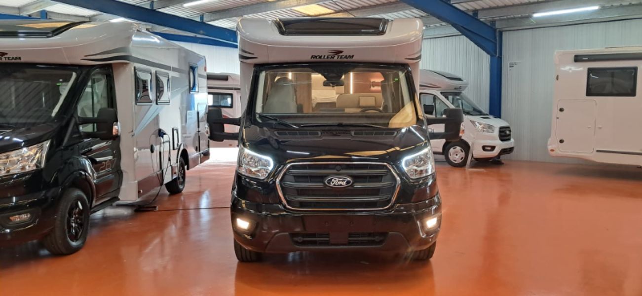 En venta Roller Team Roller Team Ford Kronos 288 TL 165 CV Spring Edition Negro 2026 Barcelona foto 2