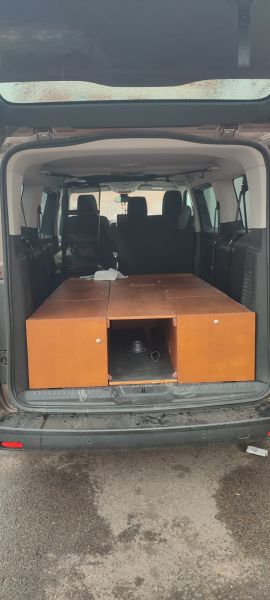 En venta Peugot Traveller Business HDI 120 Long Marrón 2021 Badajoz foto 1