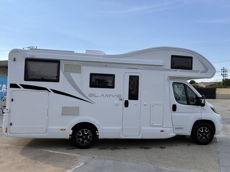 En venta McLouis 326G Blanco 2021 Zamora foto 2