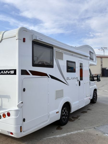 En venta McLouis 326G Blanco 2021 Zamora foto 3