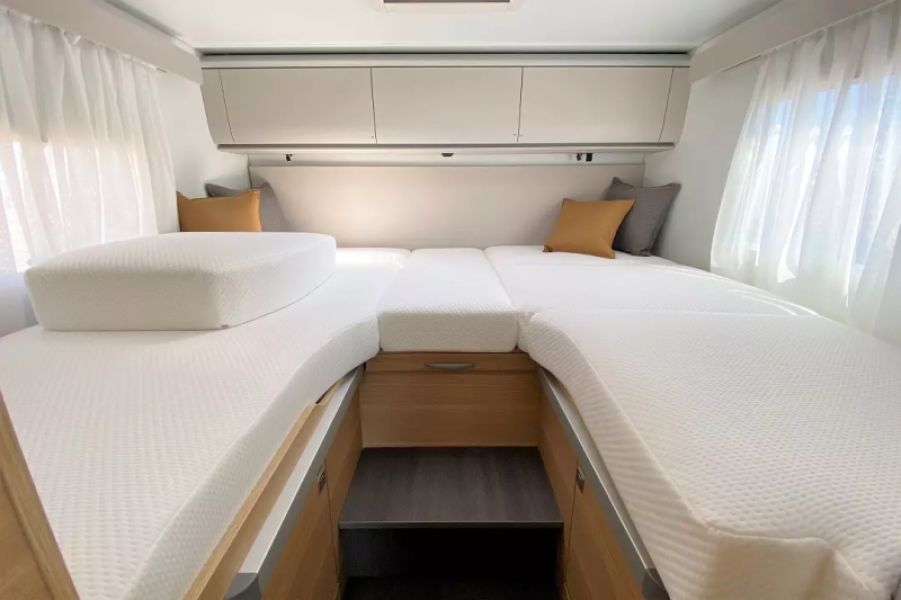En venta Adria Coral XL Plus 160CV Blanco 2021 Zamora foto 10