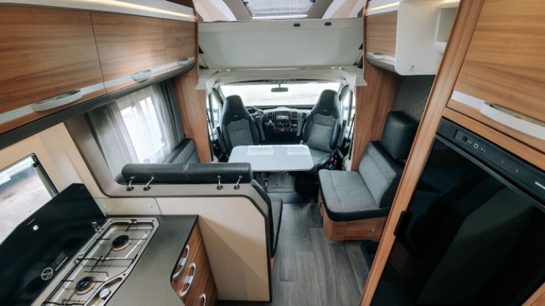 En venta Adria Coral XL Plus 160CV Blanco 2021 Zamora foto 15
