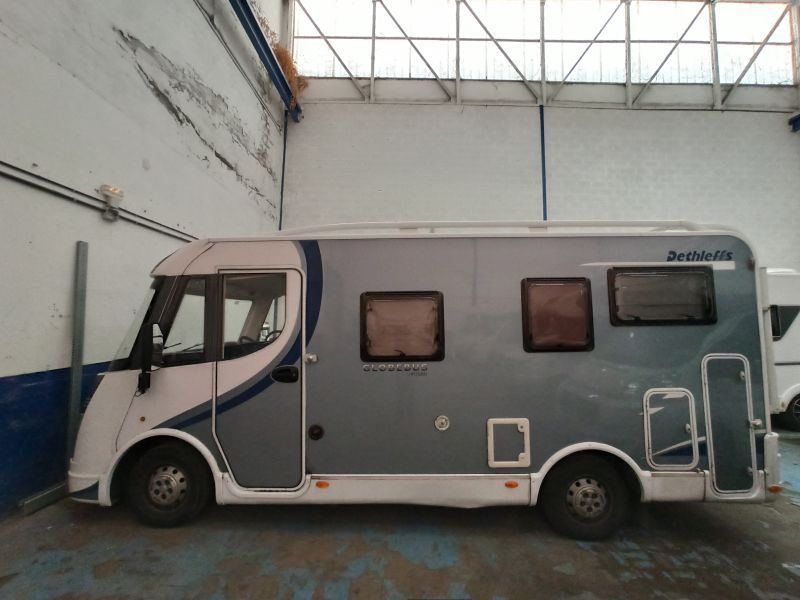 En venta Dethleffs Globebus i1 integral Blanco 2007 Álava foto 19