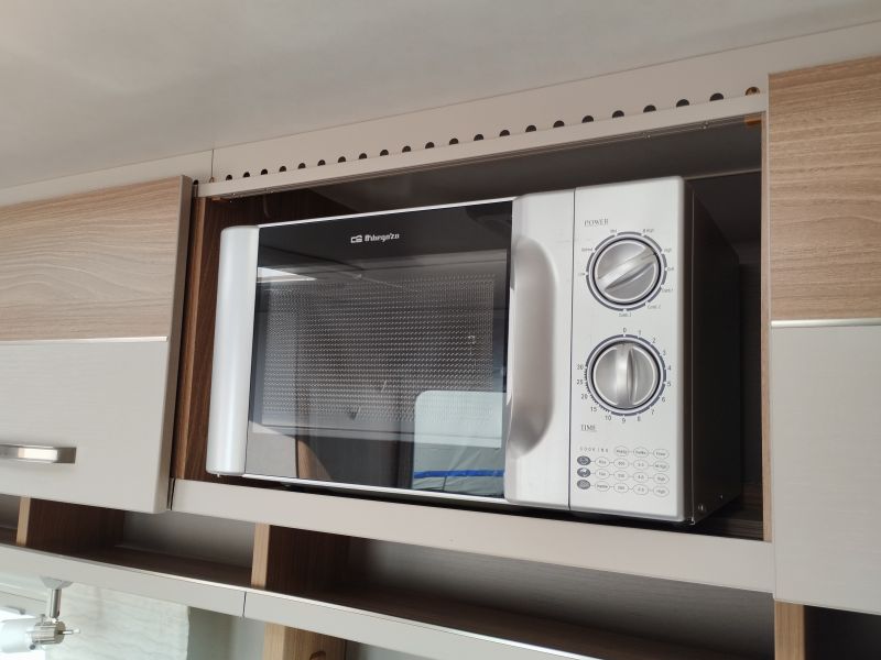 En venta Bürstner Premio 395TS Blanco 2016 Madrid foto 5
