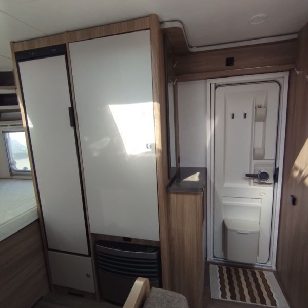 En venta Bürstner Premio 395TS Blanco 2016 Madrid foto 7