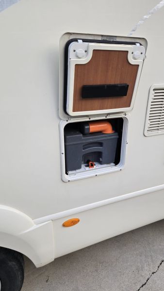 En venta Chausson WELCOME I 778 Blanco 2012 Valencia foto 12