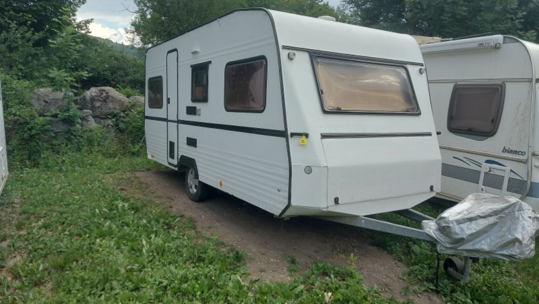 En venta Dethleffs Nomad 485T Blanco 1994 Huesca foto 1