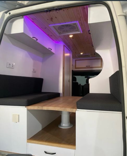 En venta Ford Transit CAMPER  Blanco 2002 Barcelona foto 9