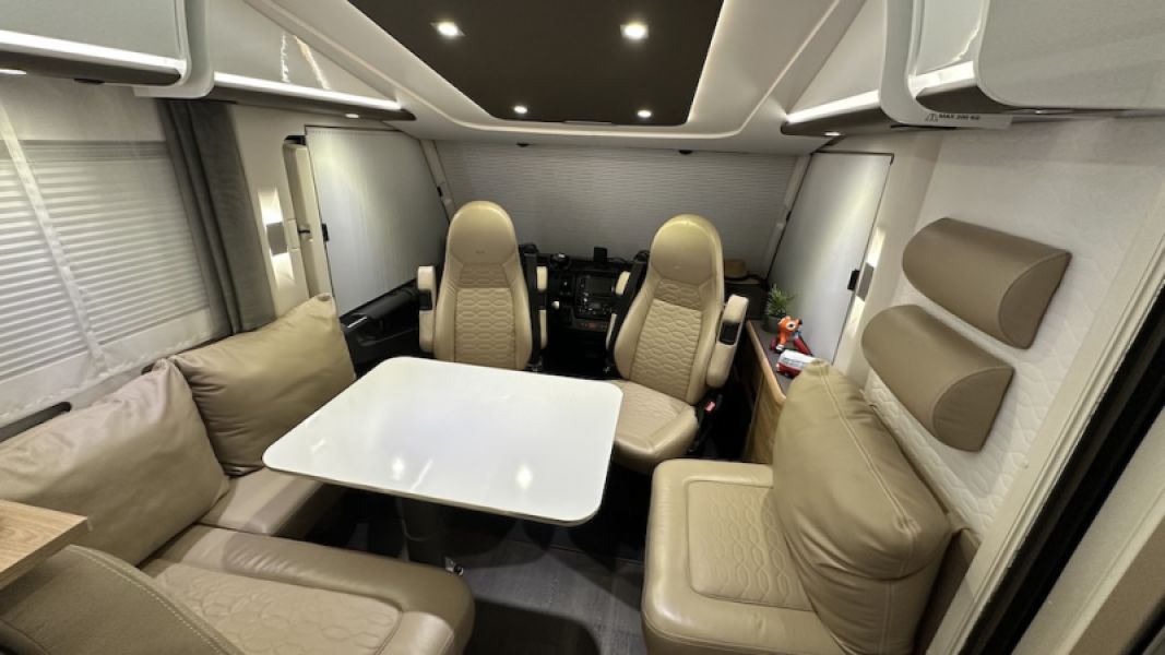 En venta Adria SONIC SUPREME 710 SL Gris 2019 Lleida foto 14