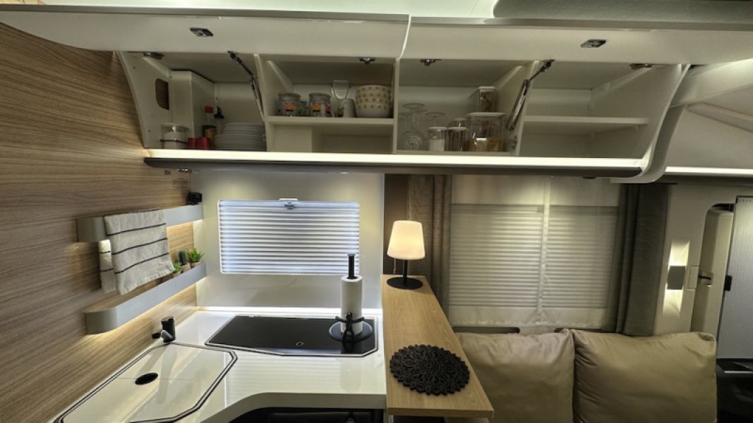 En venta Adria SONIC SUPREME 710 SL Gris 2019 Lleida foto 20