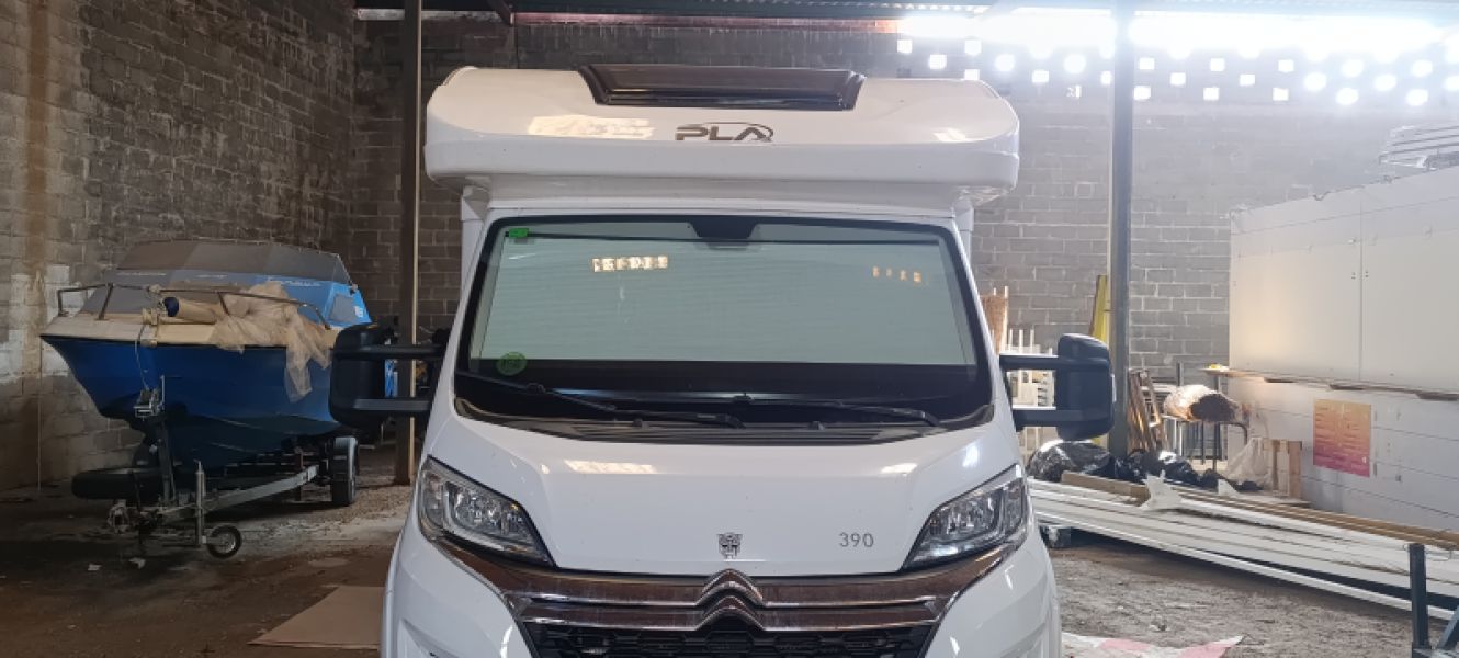 En venta P.L.A. Happy Privilege 390 Blanco 2020 Castellón foto 20