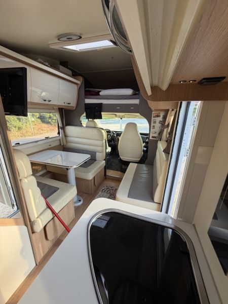 En venta McLouis Glamys 340 Blanco 2020 Barcelona foto 4