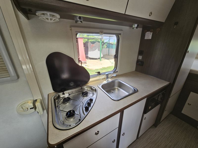 En venta Blucamp Sky 50G  Blanco 2016 Sevilla foto 10