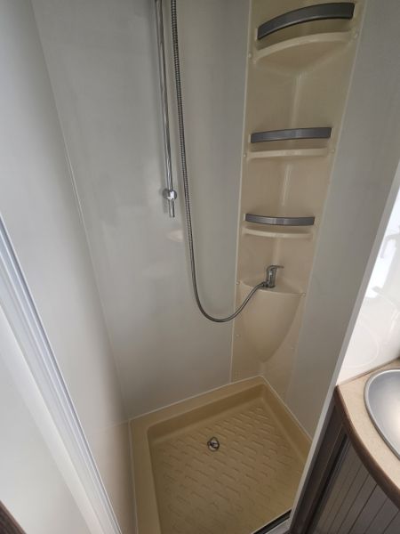 En venta Blucamp Sky 50G  Blanco 2016 Sevilla foto 17