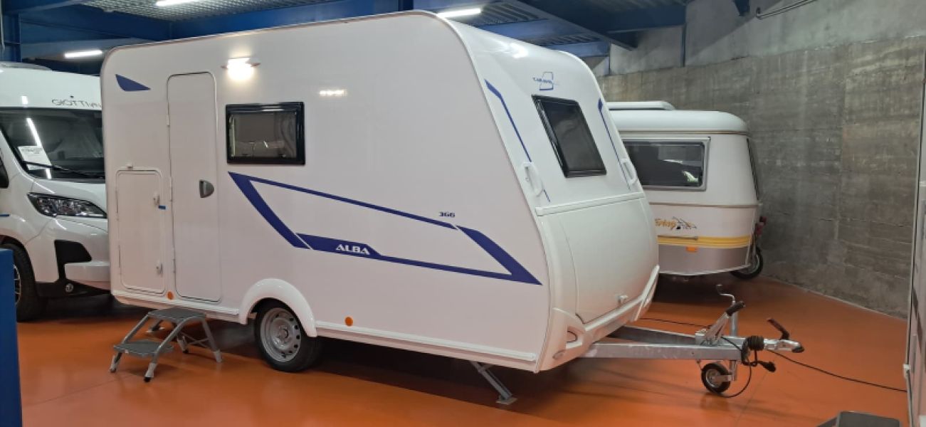 En venta Caravelair Caravelair Alba 366 Novedad Verano 750KG Blanco 2026 Barcelona foto 1