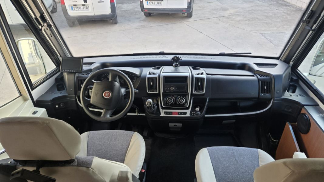 En venta Fiat WELCOME I778 Beige 2012 Valencia foto 11