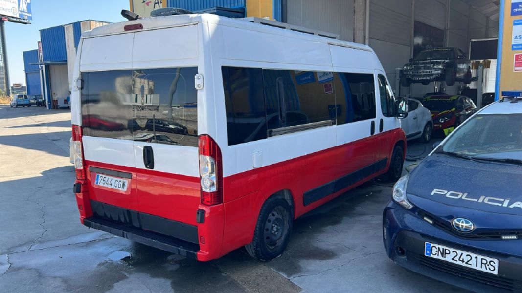 En venta Citroën Jumper Rojo 2008 Madrid foto 7