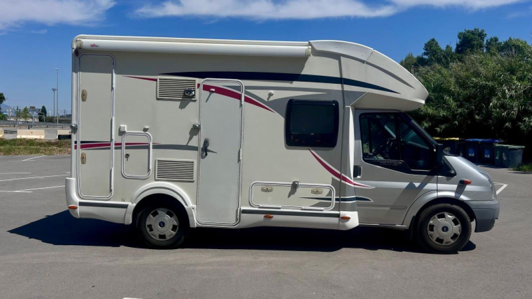 En venta Challenger Genesis 30 Beige 2013 Barcelona foto 4