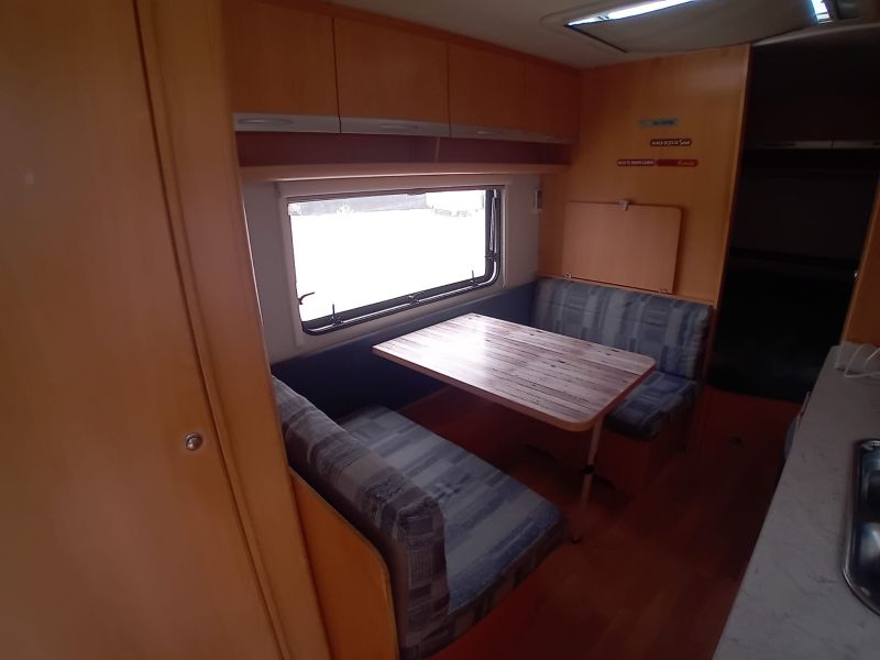 En venta Knaus Sport 500 QDK  Blanco 2006 Murcia foto 9