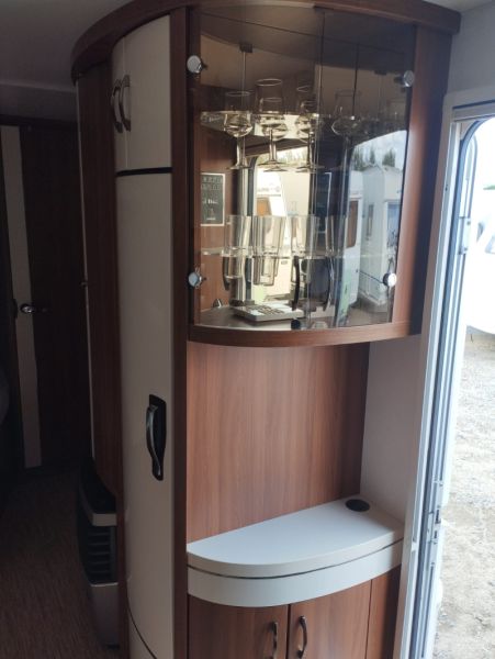 En venta Hobby 560 CFE Excellence Blanco 2018 Tarragona foto 5