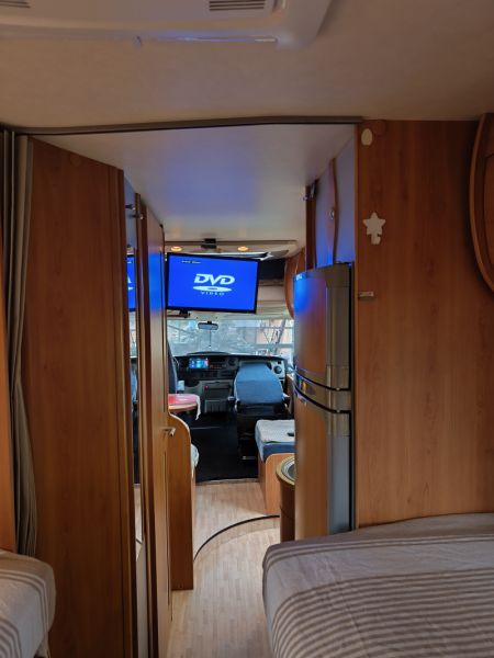 En venta Hymer / Eriba / Hymercar 686R Blanco 2010 Tarragona foto 7