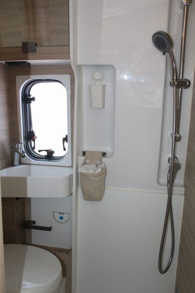 En venta Fiat CAMPER  FIAT / CI KYROS 5 ENTRY 140CV – 2022  Gris 2002 Asturias foto 14