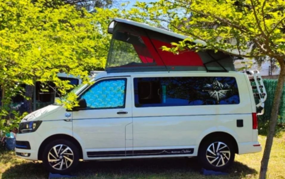 En venta Volkswagen Multivan (California Beach) Blanco 2019 Madrid foto 2