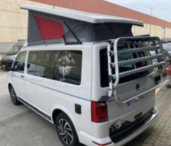 En venta Volkswagen Multivan (California Beach) Blanco 2019 Madrid foto 3
