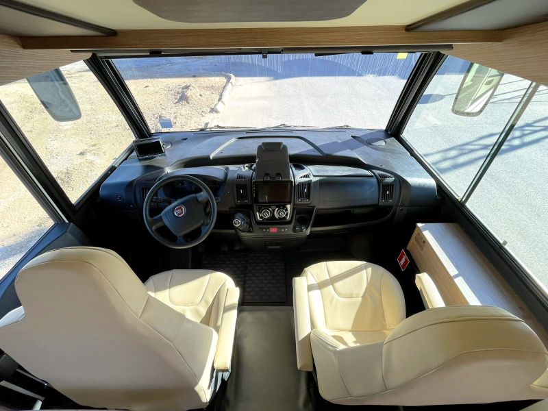 En venta Itineo JB700 Blanco 2018 Murcia foto 9
