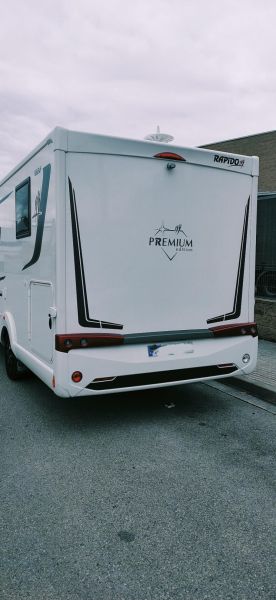 En venta Rapido 696F Blanco 2020 Barcelona foto 2