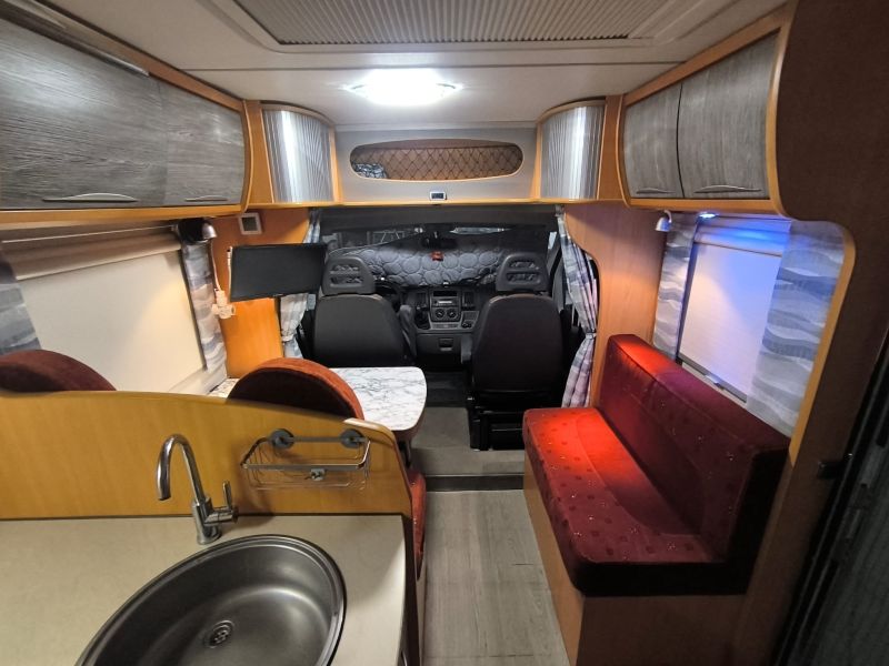 En venta Pilote P670XTP Blanco 2007 Murcia foto 7