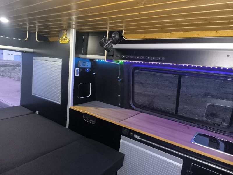 En venta Volkswagen Transporter Blanco 2018 Murcia foto 8