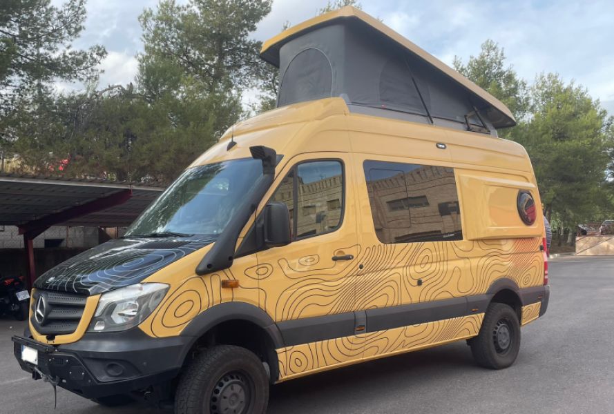 En venta Mercedes-Benz Sprinter 4x4 906 4X4 CAMPERIZADA Amarillo 2016 Toledo foto 3