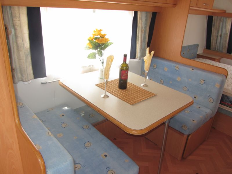 En venta P.L.A. PLUMA 560 Blanco 2004 Sevilla foto 9