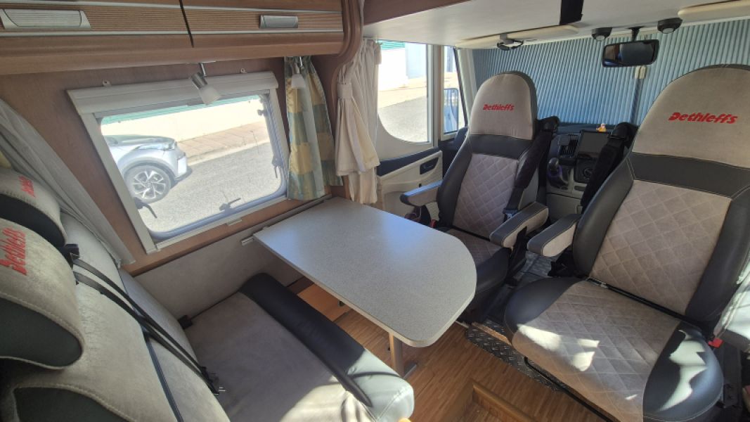 En venta Dethleffs Globebus Integral Azul 2008 Navarra foto 11
