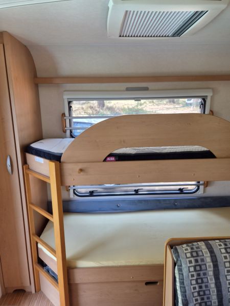 En venta Knaus Sudwing 500 FSK Blanco 2009 Valencia foto 2
