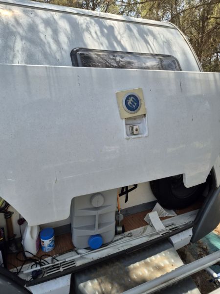 En venta Knaus Sudwing 500 FSK Blanco 2009 Valencia foto 10