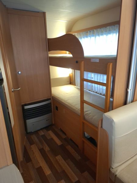 En venta Knaus Sport 580 QS 2018 Sevilla foto 5