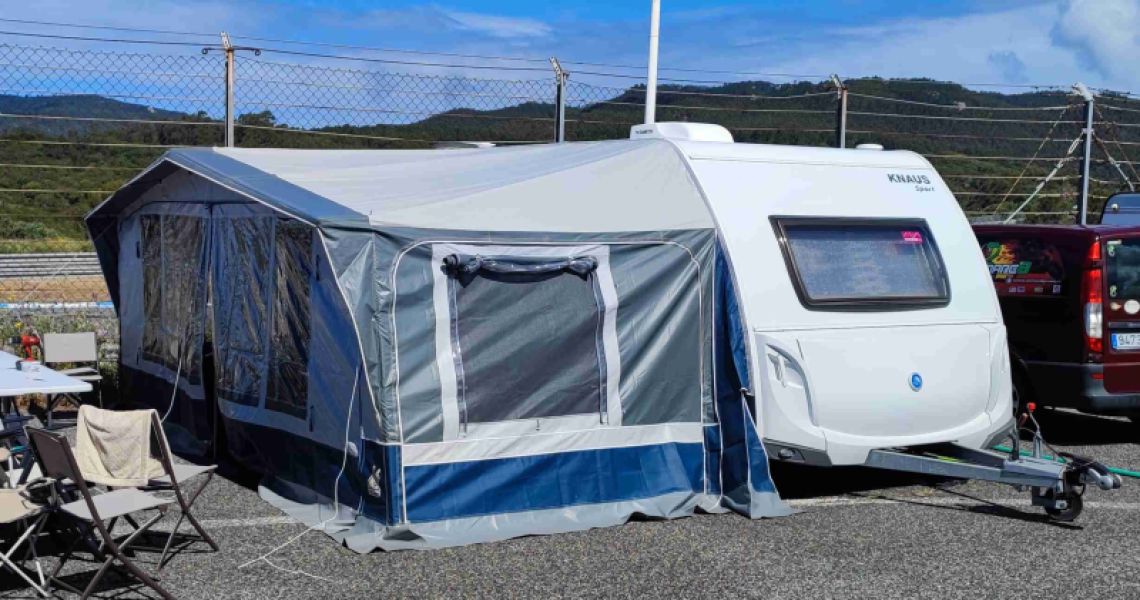 En venta Knaus Sport 580 QS 2018 Sevilla foto 9